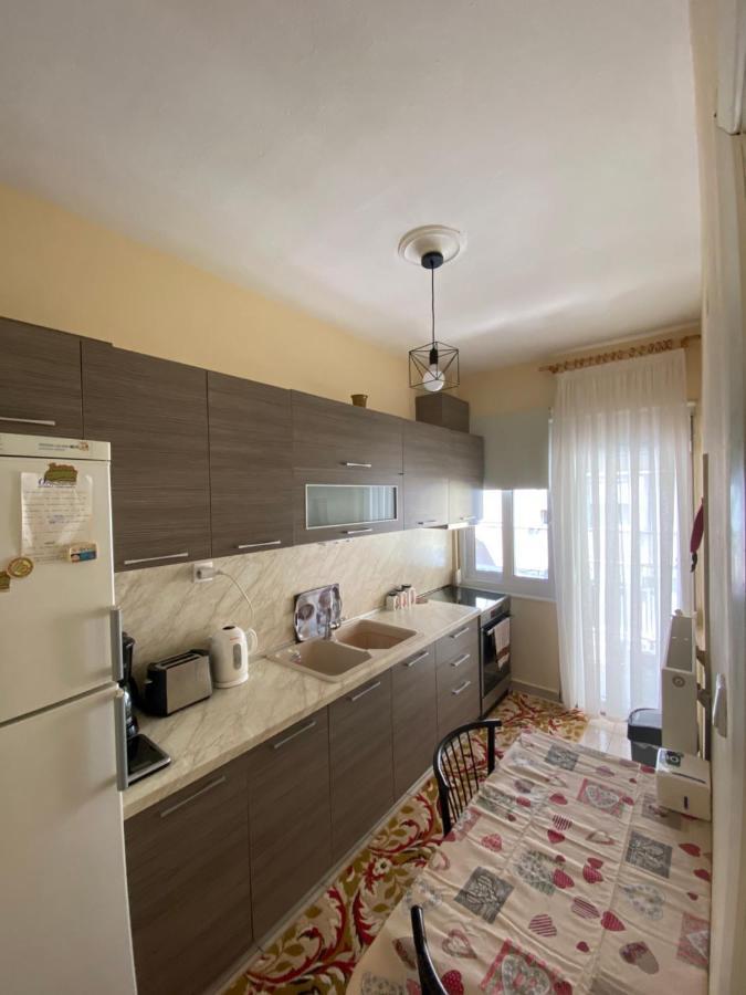 Beautiful Apartment In The Center Of Thessaloniki Exterior photo